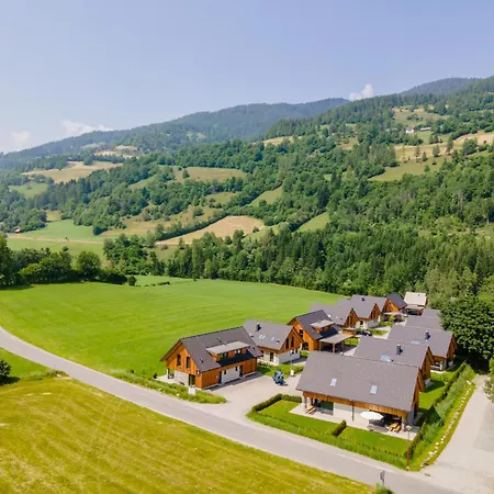 Mountain Krek Wak Wou *